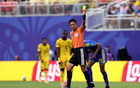 马宁世界杯封神！1 分钟连出 2 黄 6 牌零争议，“卡牌大师”气场